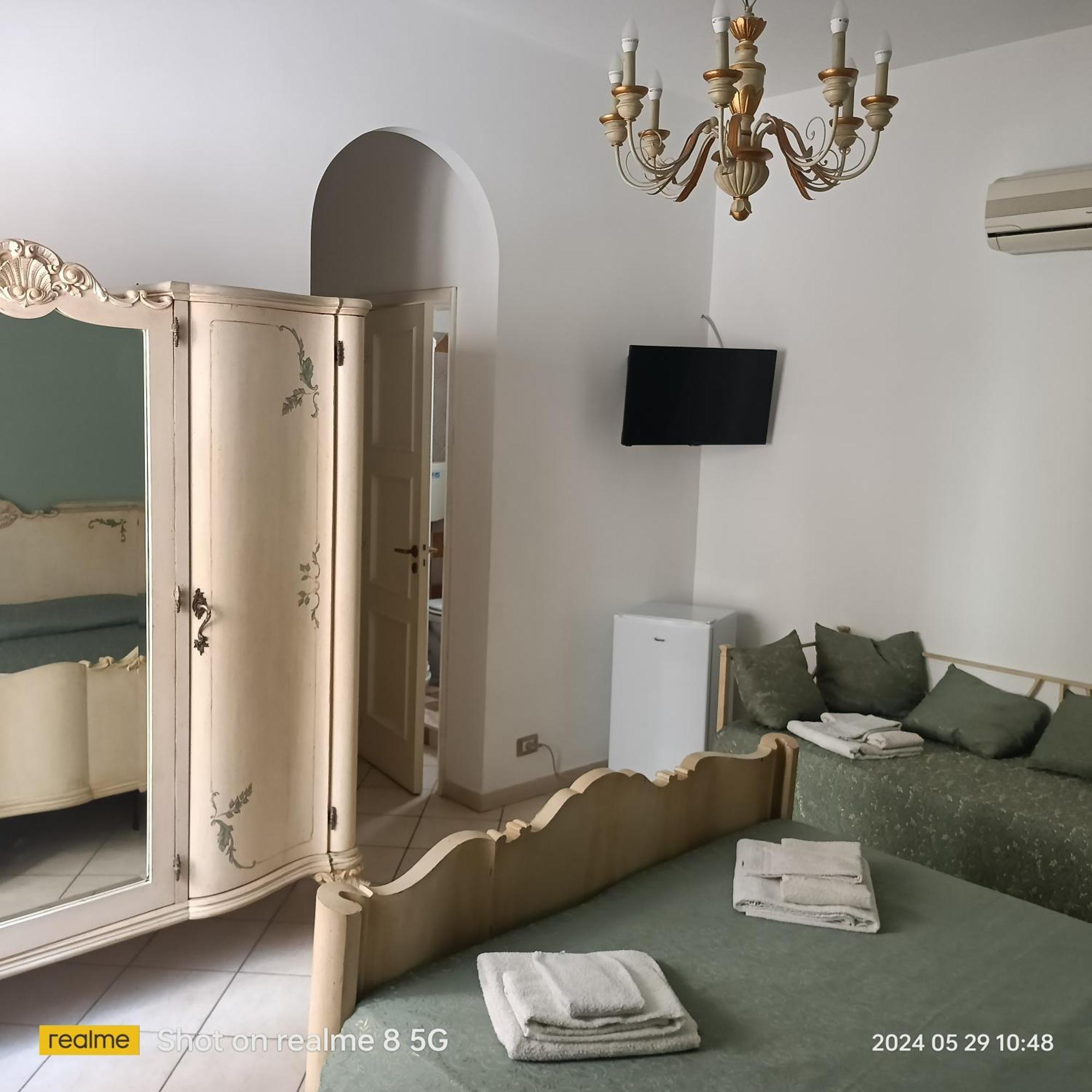 Almaran B&B Trapani Port & City Kültér fotó