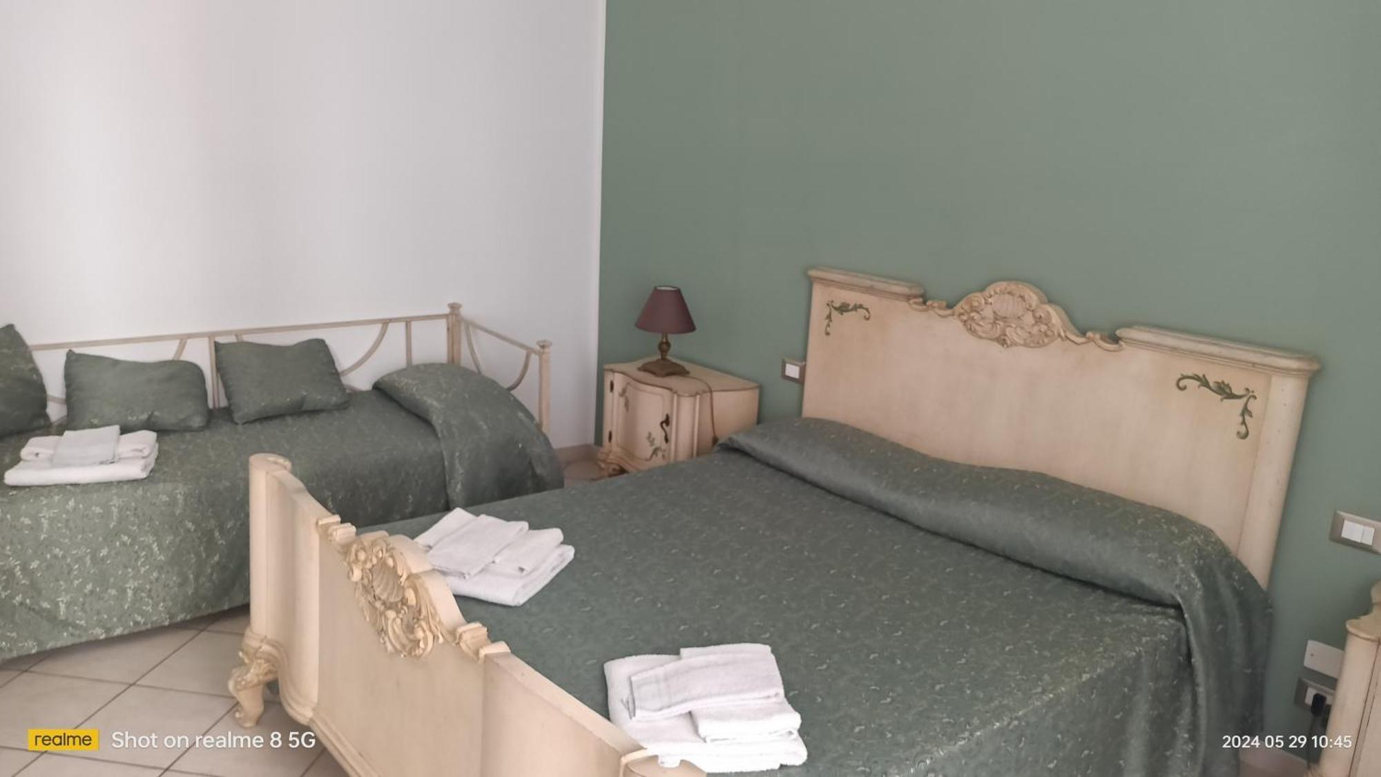 Almaran B&B Trapani Port & City Szoba fotó
