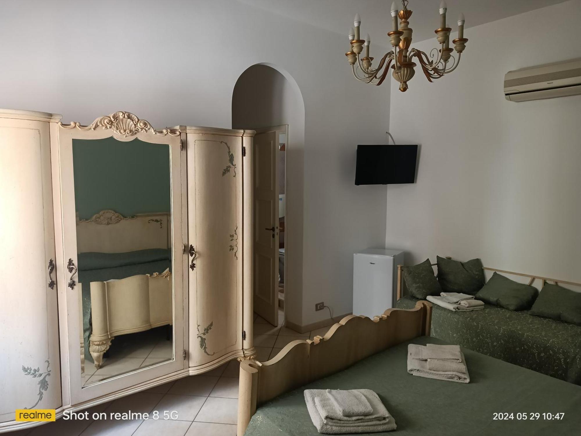 Almaran B&B Trapani Port & City Kültér fotó