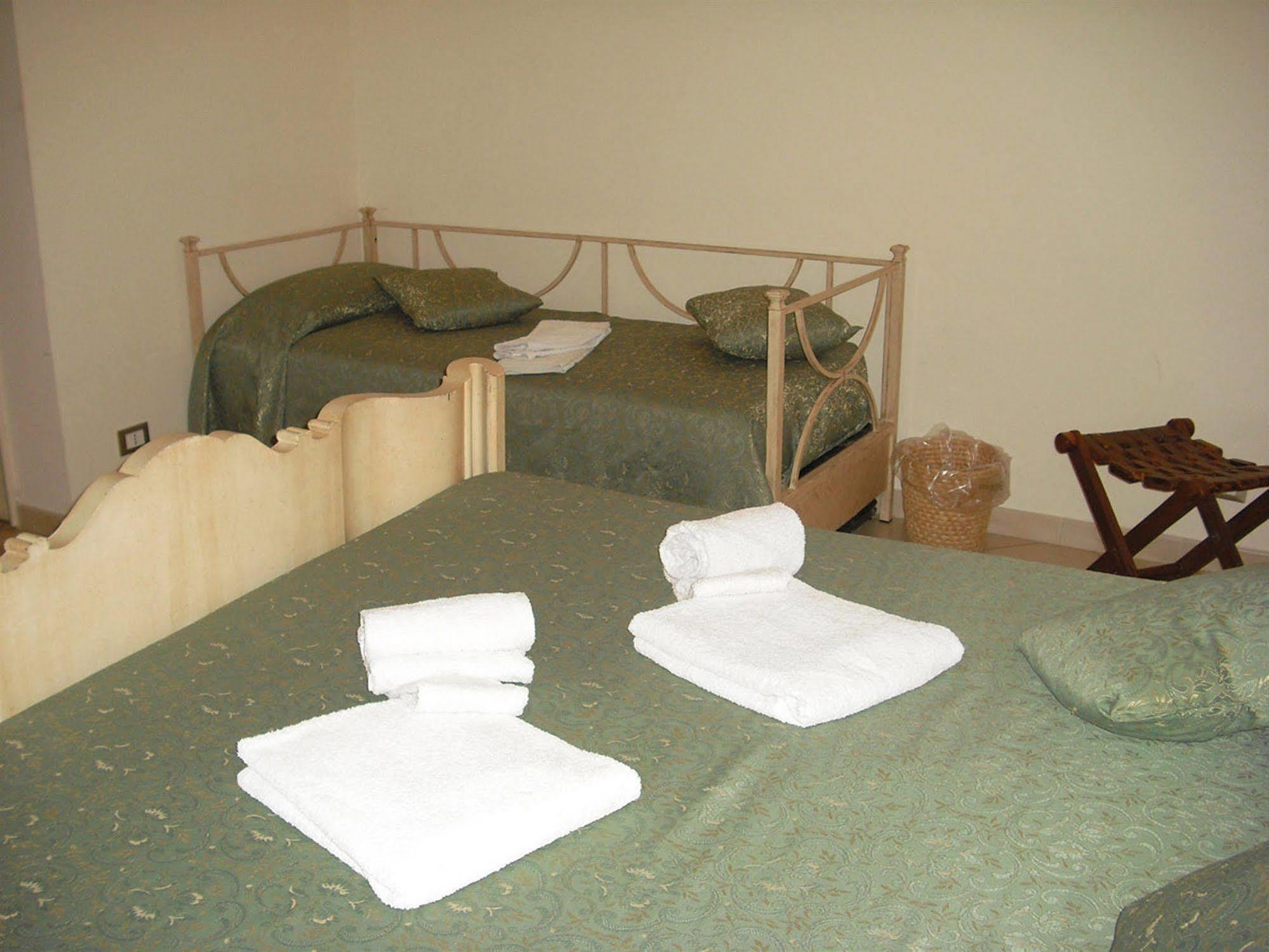 Almaran B&B Trapani Port & City Kültér fotó