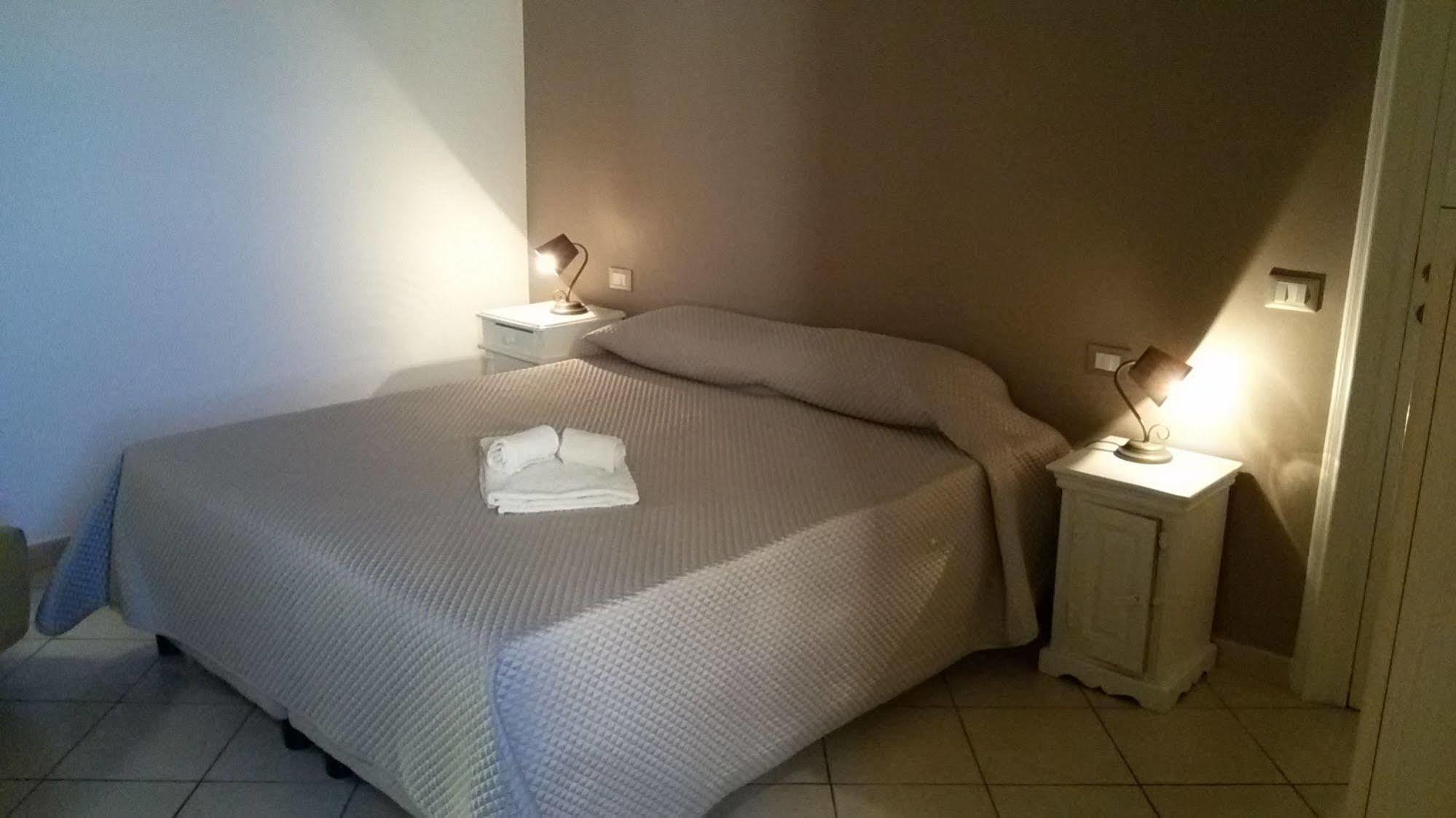 Almaran B&B Trapani Port & City Kültér fotó